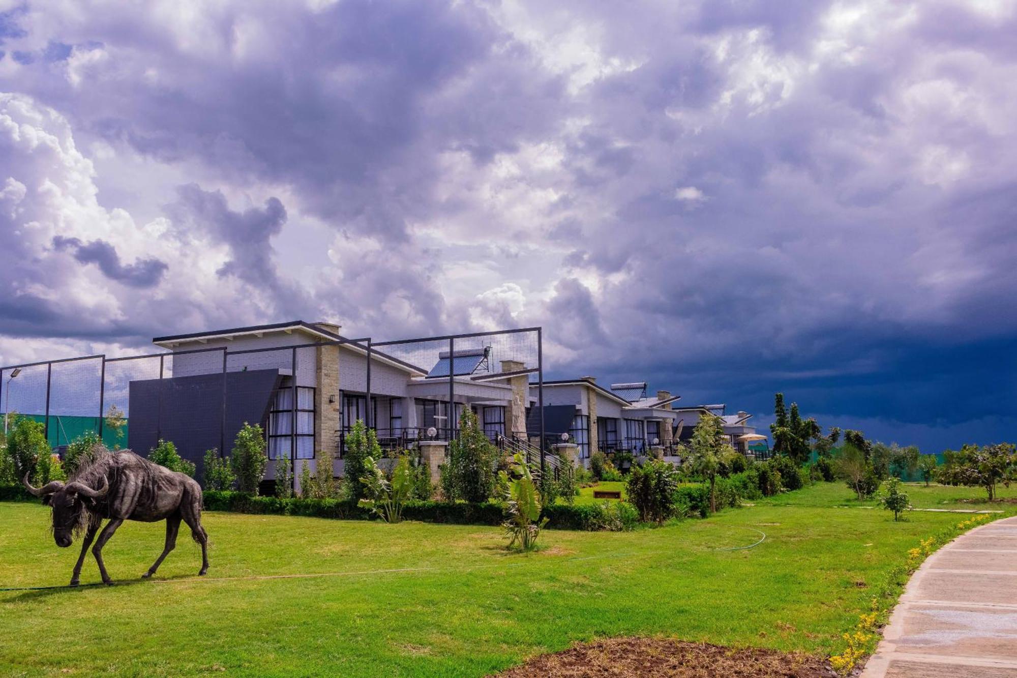 Tufaha Resort Nanyuki Bagian luar foto