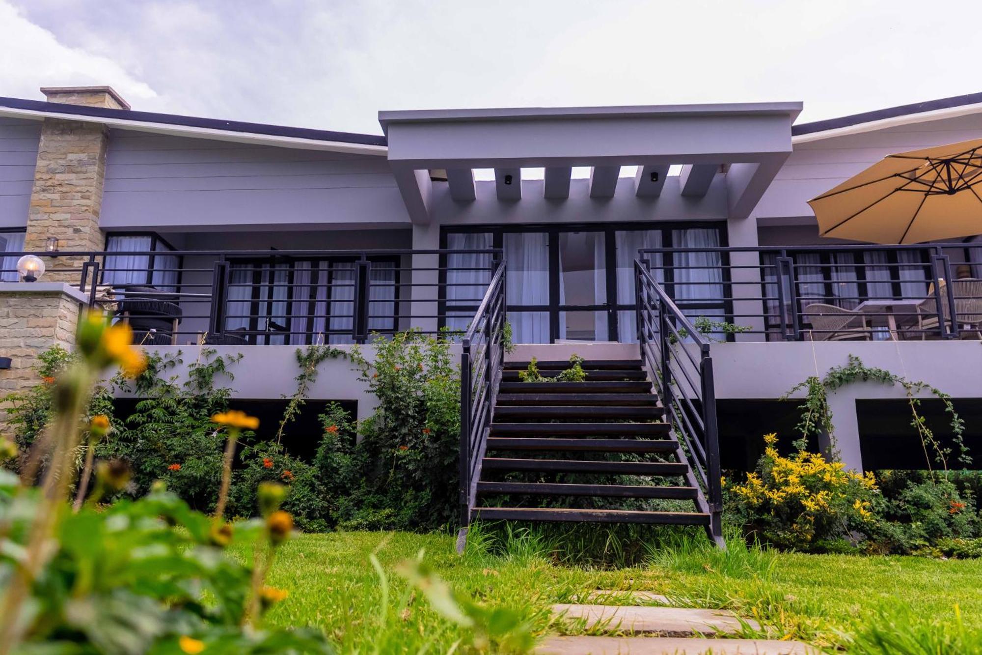 Tufaha Resort Nanyuki Bagian luar foto